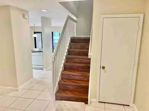 Undisclosed, Davie, FL 33324