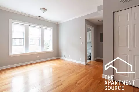 3244 N Clifton Ave #W2, Chicago, IL 60657