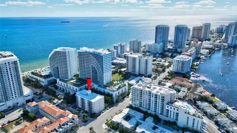 3000 Riomar St #405, Fort Lauderdale, FL 33304
