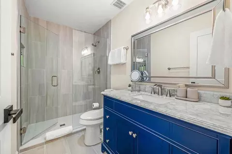 del prado dr e, Largo, FL 33774 photo 20