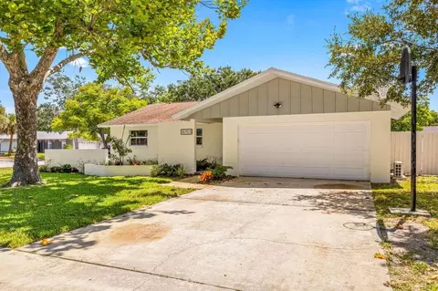 del prado dr e, Largo, FL 33774 photo 36