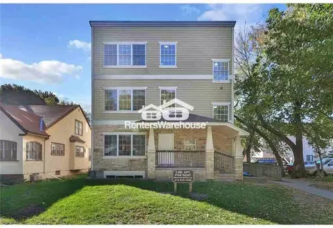 1716 Rollins Ave SE UNIT 4, Minneapolis, MN 55414