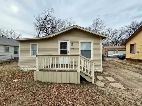 1535 S Hydraulic St, Wichita, KS 67211