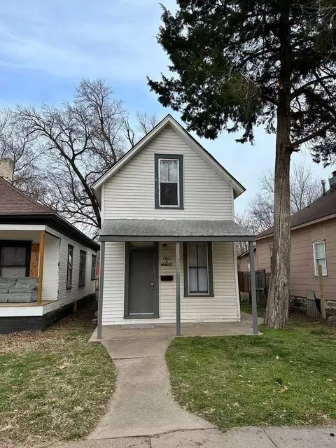 1016 S Market St, Wichita, KS 67211