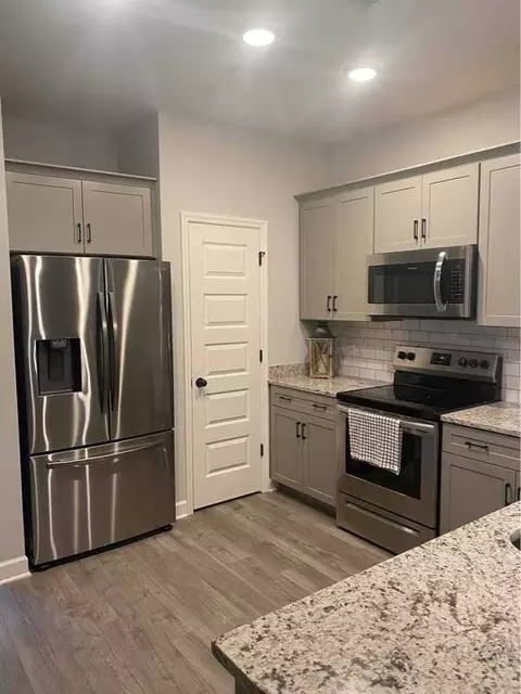 60 Ivory Ln, Hendersonville, TN 37075