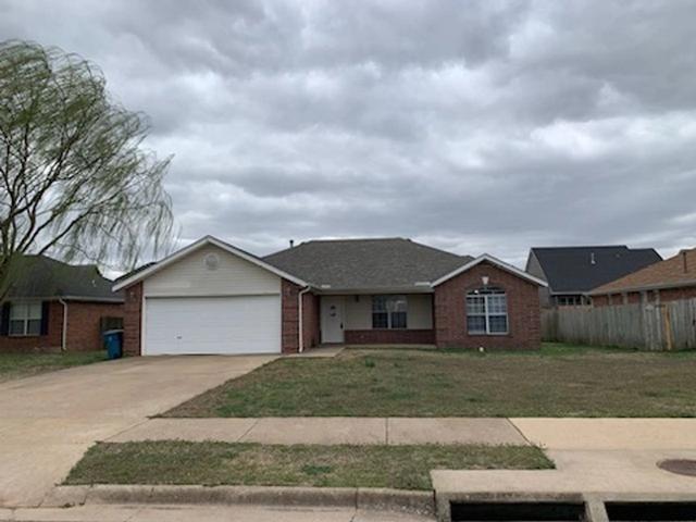 2405 SW 17th St, Bentonville, AR 72713
