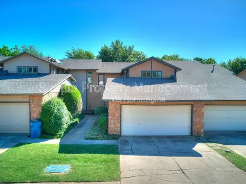 3716 Summer Cloud Dr, Edmond, OK 73013