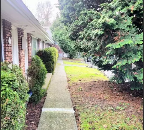 2624 NE 9th Pl, Renton, WA 98056