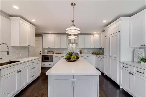 2913 N 47th St #NA, Phoenix, AZ 85018