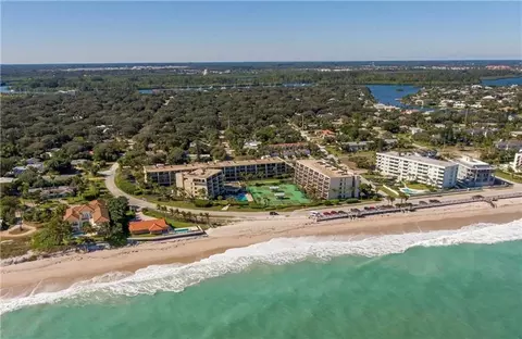 3939 Ocean Dr, Vero Beach, FL 32963