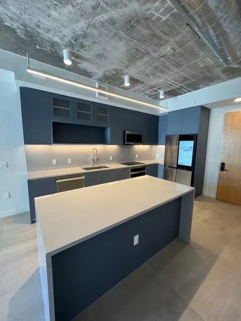60 NW 31st St, Miami, FL 33127