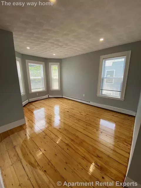295 Windsor St #5, Cambridge, MA 02139