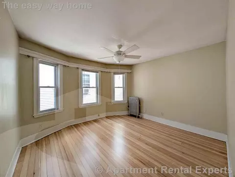 79 Conwell Ave #3, Somerville, MA 02144