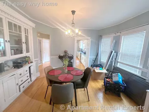 281 Alewife Brook Pkwy #2, Somerville, MA 02144