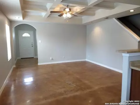 5011 Summit Wood #2, San Antonio, TX 78229