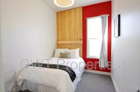1906 Mission St, San Francisco, CA 94103