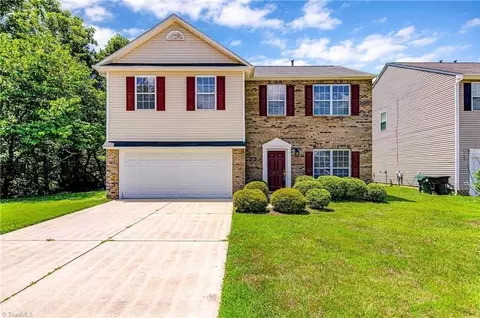 4293 Kelso Dr, High Point, NC 27265