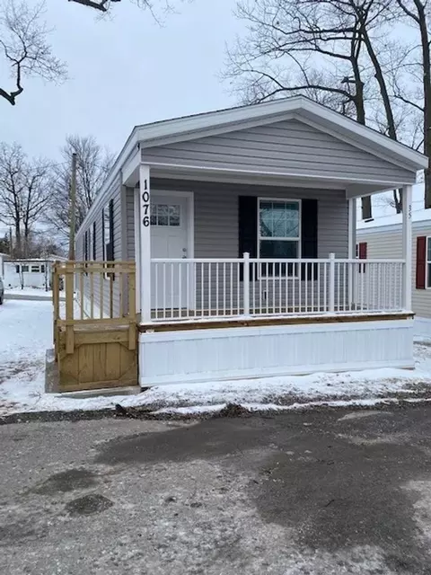 3011 Garfield Rd N, Traverse City, MI 49686