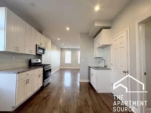 2652 W 21st Pl #3F, Chicago, IL 60608