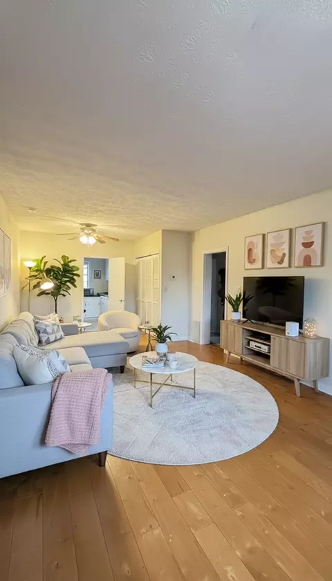 935 4, Athens, GA 30606