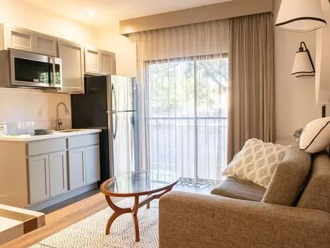 11260 Point East Dr, Rancho Cordova, CA 95742