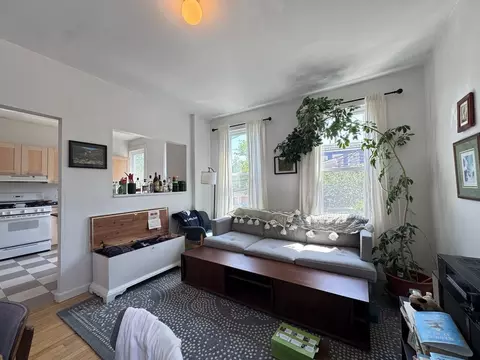 940 State St #2, New Haven, CT 06511