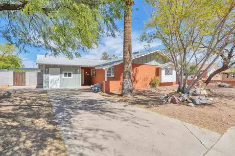 8316 E Indian School Rd, Scottsdale, AZ 85251