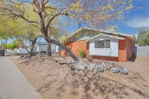 8316 E Indian School Rd, Scottsdale, AZ 85251