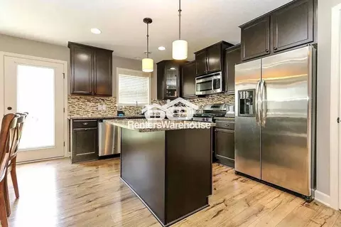 3273 Red Oak Trl # 1, Medina, MN 55340