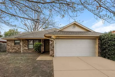 6929 Egan Way, Fort Worth, TX 76137