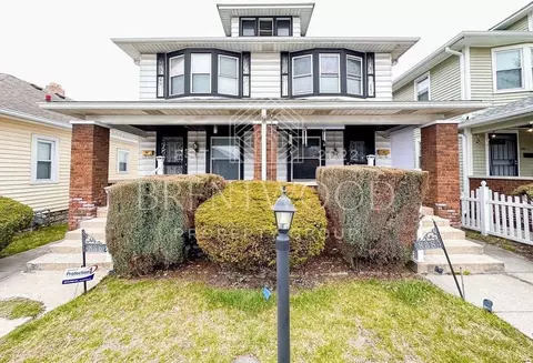 836 N Oxford St, Indianapolis, IN 46201