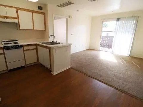 1616 E Rock Creek Dr, Orange, CA 92866