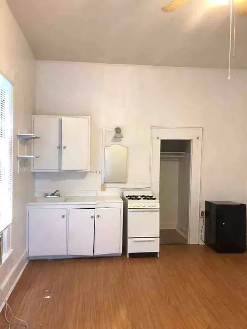 703 Salem St #1, Chico, CA 95928