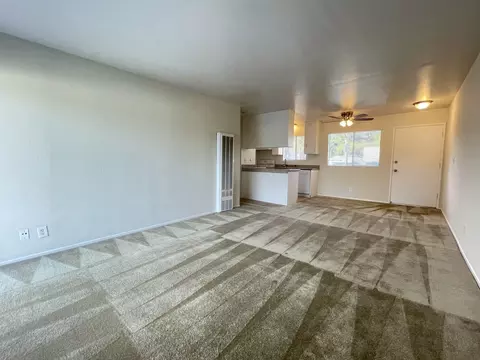 1162 Saranap Ave #35B, Walnut Creek, CA 94595