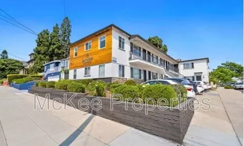 206 Fir St, San Diego, CA 92101