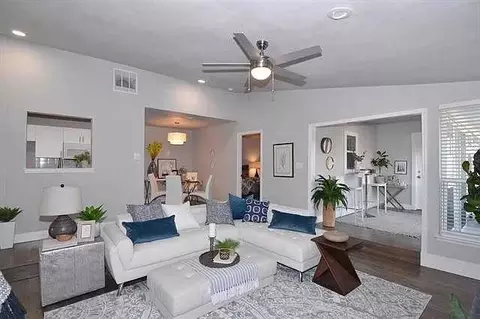3105 Medina St, Irving, TX 75061