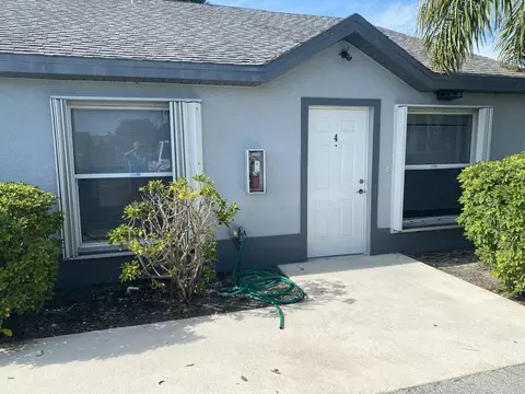 512 SE 6th St #1, Cape Coral, FL 33990