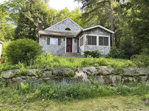 155 Whittemore Point Rd N, Bristol, NH 03222