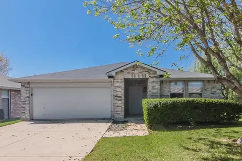 16113 Windsong Ct, Justin, TX 76247