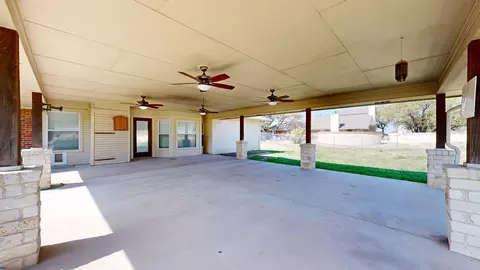 802 Taylor Creek Rd, Copperas Cove, TX 76522