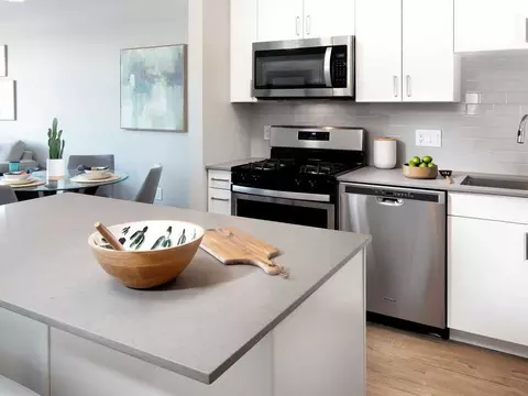 861 Broadway, Saugus, MA 01906 photo 2
