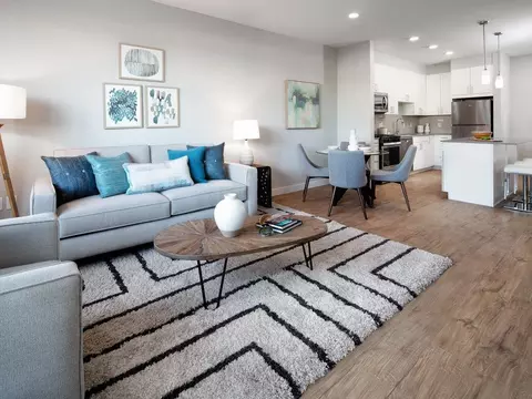 861 Broadway, Saugus, MA 01906 photo 3