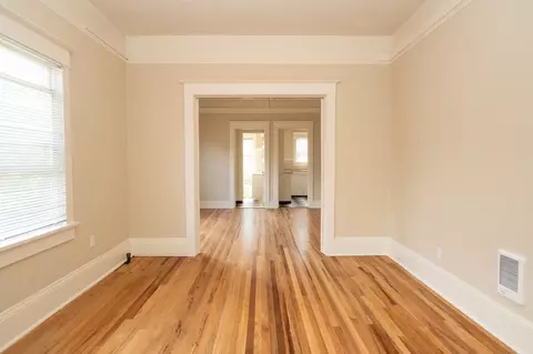 1022 NE Hancock St, Portland, OR 97212