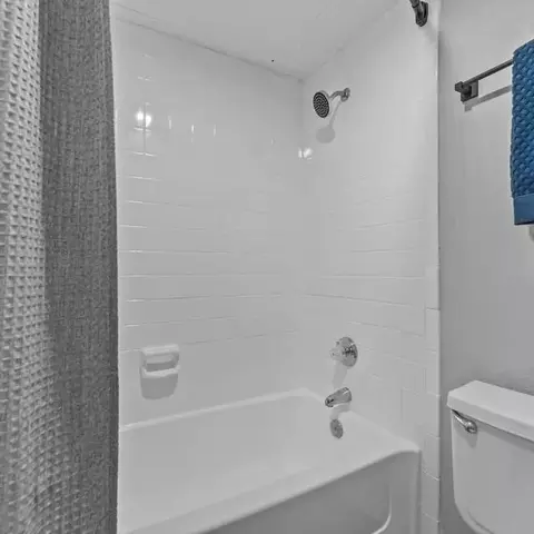 2115 Estrada Pkwy, Irving, TX 75061 photo 27