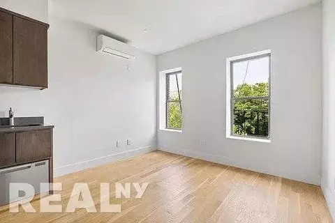 Undisclosed, New York, NY 10009