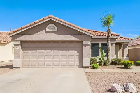 8434 E Natal Cir, Mesa, AZ 85209