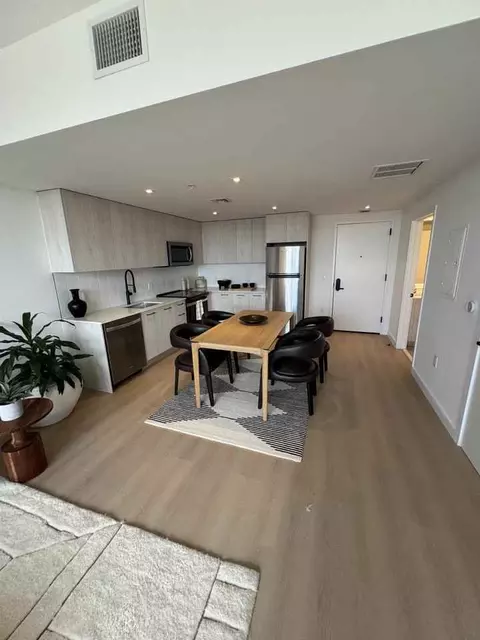 236 NW 32nd St #B1, Miami, FL 33127