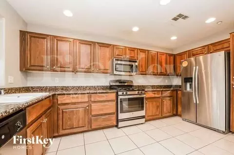 8936 Amy Olivia Ave, Las Vegas, NV 89149