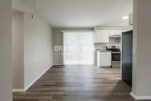 1206 E Camellia Dr, Brandon, FL 33510 photo 5