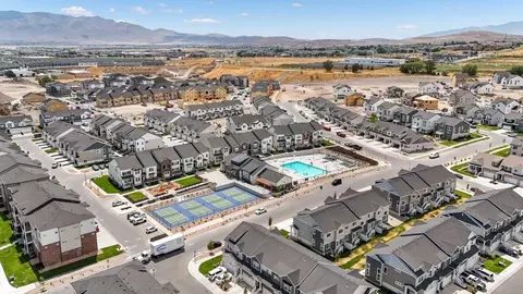 1298 N Sage Dr, Eagle Mountain, UT 84043